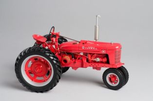 1941 Farmall H Tractor