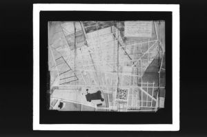 diapositive sur verre ; Plan du quartier Saint Bruno par Gastambide (1784)