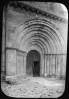plaque de verre photographique ; St Christophe-des-Bardes, Gironde, église, portail XII