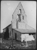 plaque de verre photographique ; Eglise et porche de Masseilles