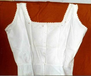 cache corset