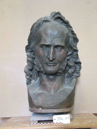 statue ; Buste de Paganini