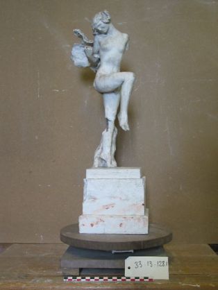 Statuette ; Bacchante dansant