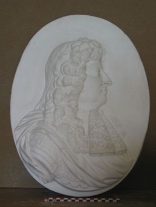 Bas relief ; Profil de Louis XIV