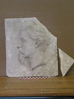Plaque bas relief ; Profil de Napoléon III