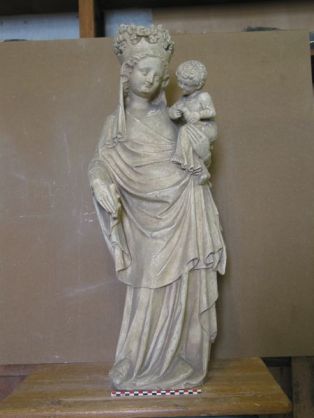 Statue ; Vierge à l'Enfant