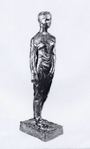Statuette ; Collègienne
