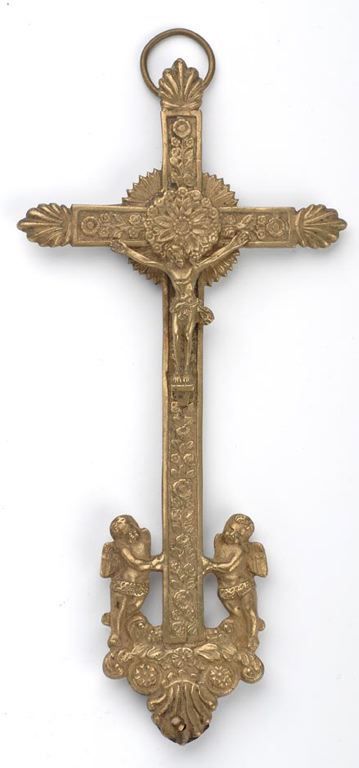 crucifix ; croix latine