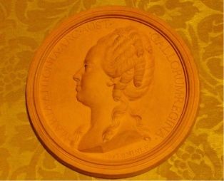 médaillon ; Marie-Antoinette reine de France (861.199.39)