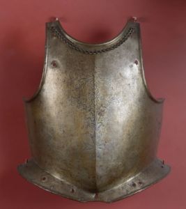plastron d’armure (73.7.1055)