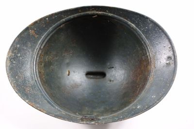 Casque Adrian modèle 1915 avec insigne du génie.