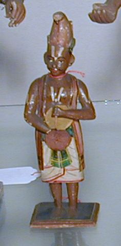 statuette