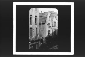 plaque de verre photographique ; Maison XVème siècle, rue des Bahutiers