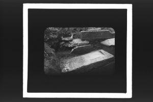 plaque de verre photographique ; Fouilles de St Seurin, La 7ème tranchée
