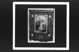 plaque de verre photographique ; Bordeaux, Bannière de la Confrérie des Scquiers