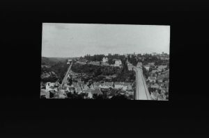 plaque de verre photographique ; Dinan : vue générale de la ville