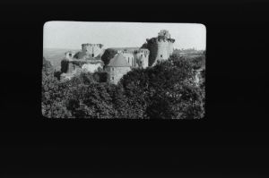 plaque de verre photographique ; Tonquédec : château : ensemble