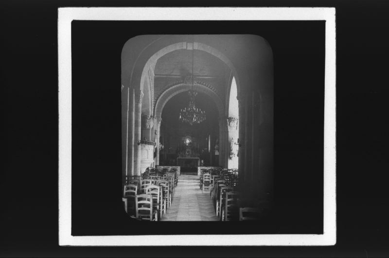 plaque de verre photographique ; Lignan, l’église, intérieur