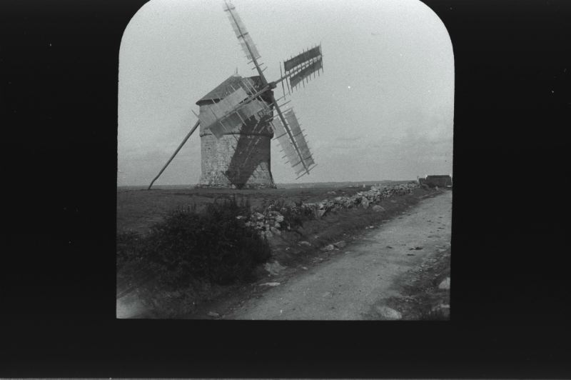 plaque de verre photographique ; Ile-aux-Moines : moulin