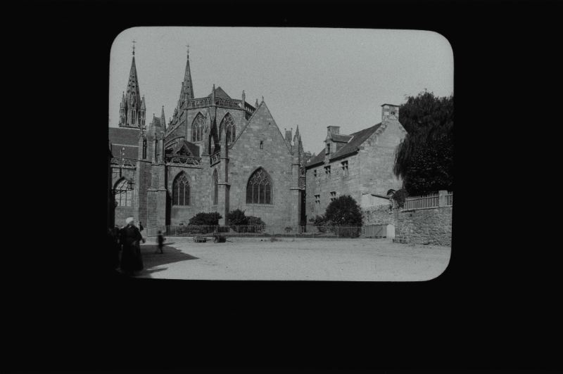 plaque de verre photographique ; Saint-Pol-de-Léon : basilique : choeur