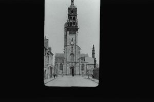 plaque de verre photographique ; Landerneau : église Saint-Houardon