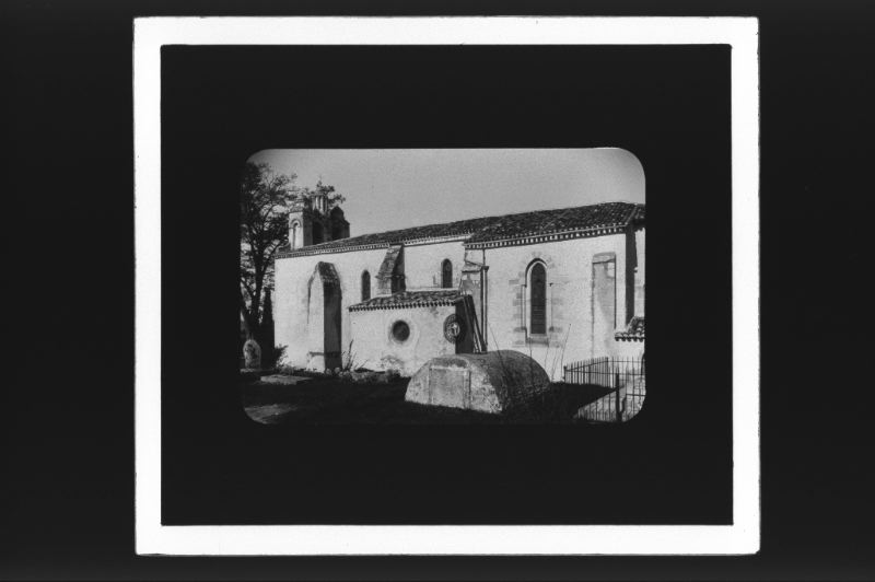 plaque de verre photographique ; Pessac de Gensac, l’église