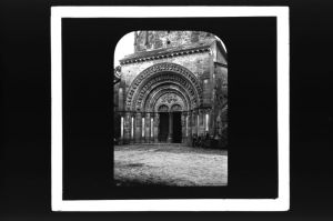 plaque de verre photographique ; Morlaas, Portail de l’église