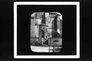plaque de verre photographique ; Monsempron, Lot et Garonne, abside de l’église