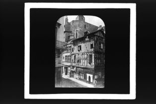 diapositive sur verre ; Bordeaux - Maison du XVème siècle - Rue de la Chapelle St Jean