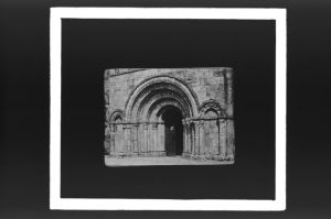 plaque de verre photographique ; Portail d’Izon, Brutails, fig. 61