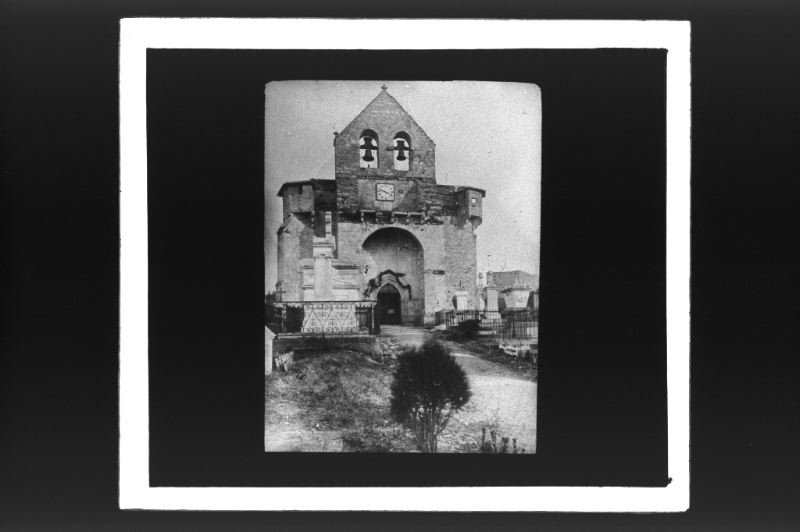 plaque de verre photographique ; Eglise de Saint-Jean-de-Blaignac