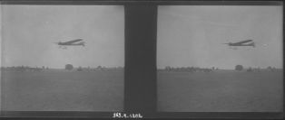 plaque de verre photographique ; le monoplan numéro 15 piloté par Morane