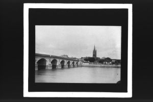 plaque de verre photographique ; Libourne, le pont de pierre