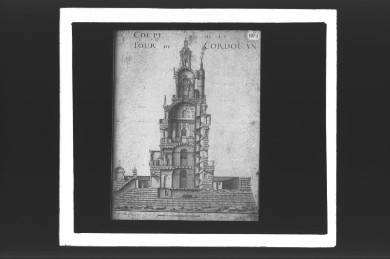 plaque de verre photographique ; Coupe de la tour de Cordouan, (dessin original [mots illisibles]) Arch. munic.
