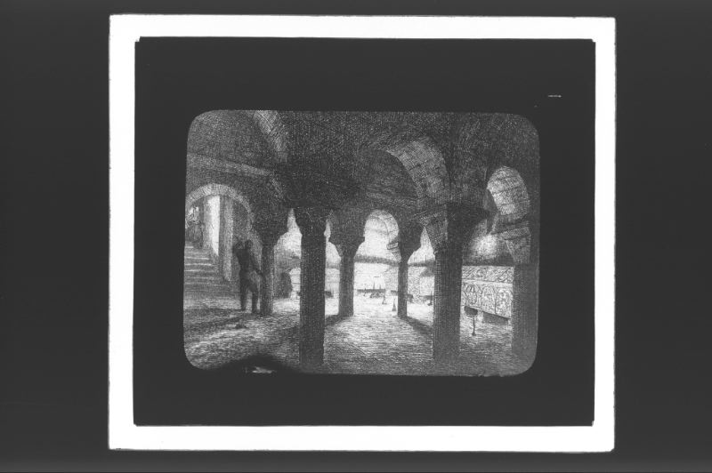 plaque de verre photographique ; Saint-Seurin, Crypte (de Marquessac)