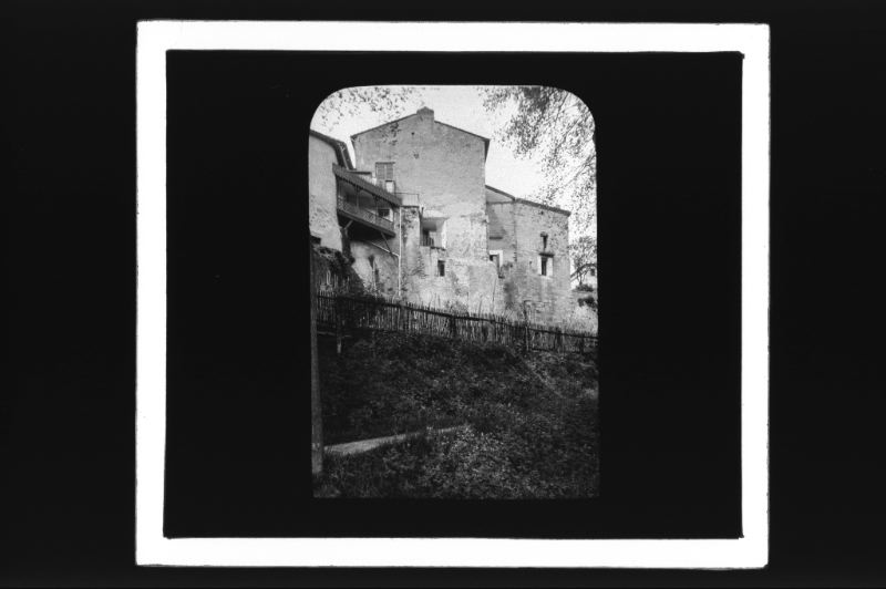 plaque de verre photographique ; Bazas, anciennes prisons état actuel