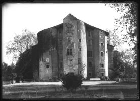 plaque de verre photographique ; Parlebosq (Landes), château Decases à M. Guilloutet