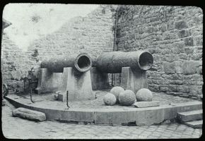 plaque de verre photographique ; Mont-Saint-Michel (Le) : canons
