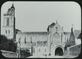 plaque de verre photographique ; Dol-de-Bretagne : église