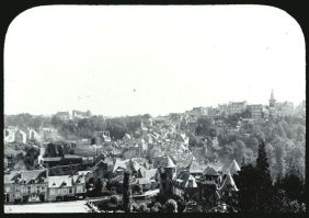 plaque de verre photographique ; Fougères : vue prise depuis la Tour Mélusine