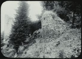 plaque de verre photographique ; Corseul : château de Montafilan