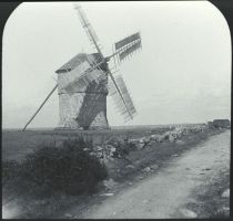 plaque de verre photographique ; Ile-aux-Moines : moulin