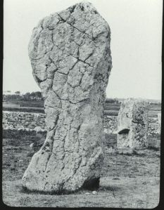 plaque de verre photographique ; Carnac : le géant du Ménec