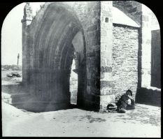 plaque de verre photographique ; Brest : ruines de l'église Saint-Auguin