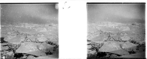 plaque de verre photographique ; Le pack-ice autour de l’Ile Wandel
