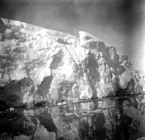 plaque de verre photographique ; Falaises de glace