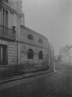 tirage photographique ; La rue Paul-Broca. A gauche la fonderie expropriée.