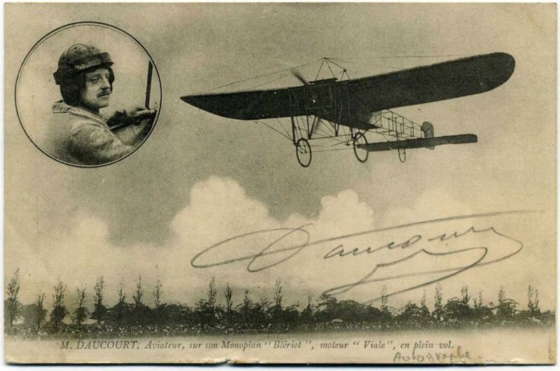 M. Daucourt, Aviateur, sur son Monoplan “Blériot”