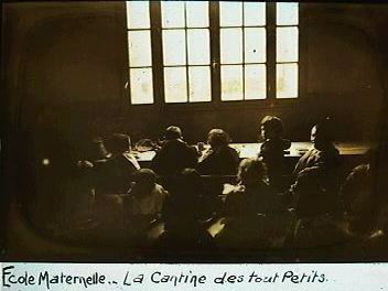 Ecole maternelle. La cantine des Tout-Petits. ; © Jean-Gabriel LOPEZ