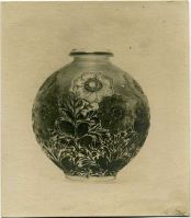 COTY - Vase ou flacon aux anèmones